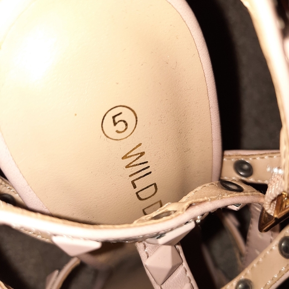 Shoes - Picture 3 of 3